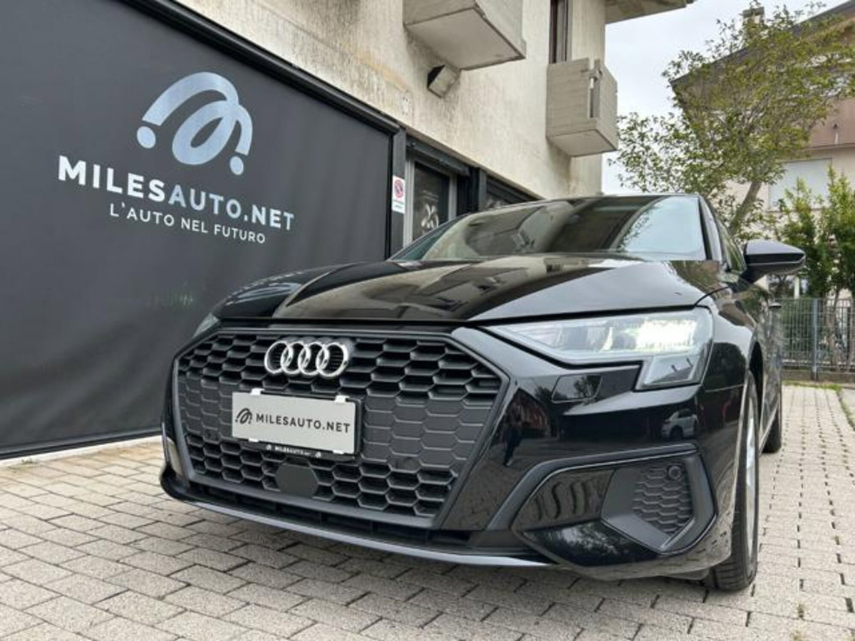 Audi A3 Sportback 30 g-tron S tronic Business