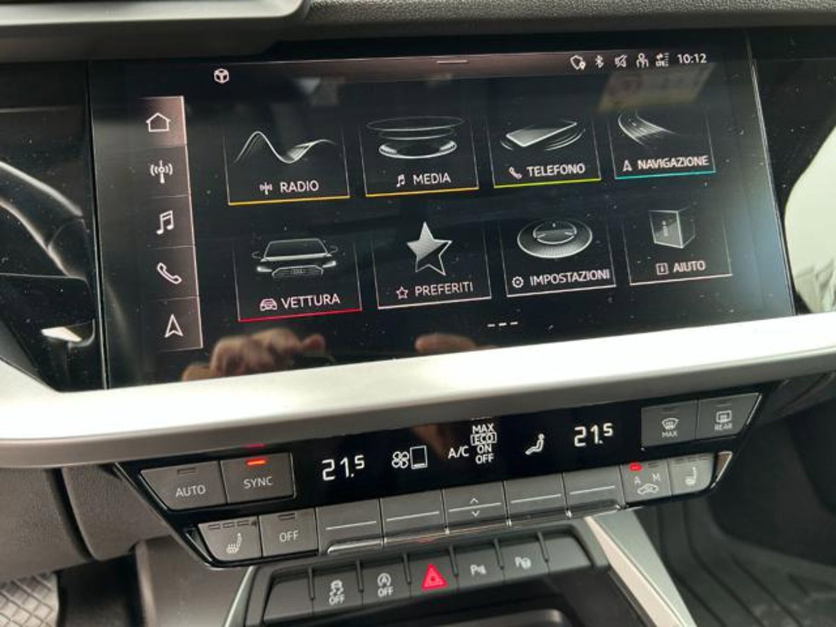 Audi A3 Sportback 30 g-tron S tronic Business (14)
