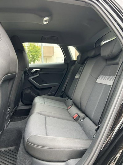 Audi A3 Sportback 30 g-tron S tronic Business (6)