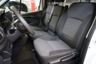 Renault Trafic Furgone T27 2.0 dCi 110CV PC-TN Furgone Ice Plus (7)