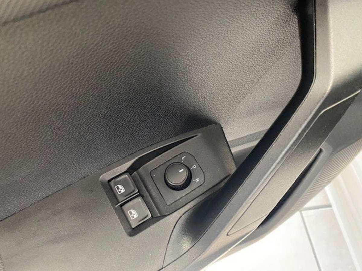 SEAT Ibiza 1.0 EcoTSI 110 CV 5 porte Style (8)