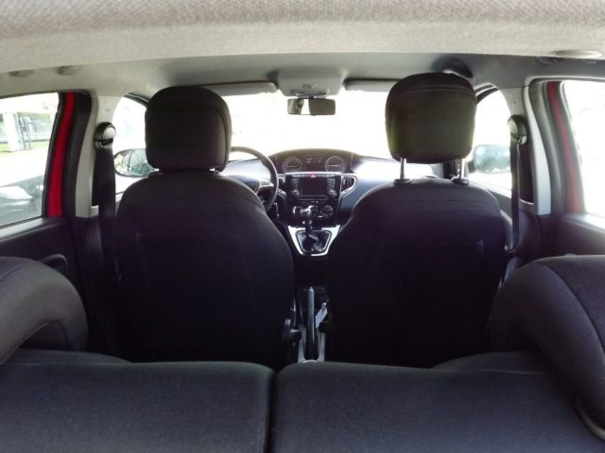 Lancia Ypsilon 1.2 69 CV 5 porte Elefantino Blu (11)