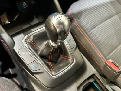 Ford Kuga 1.5 EcoBoost 150 CV 2WD ST-Line (12)