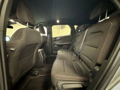 Ford Kuga 1.5 EcoBoost 150 CV 2WD ST-Line (15)