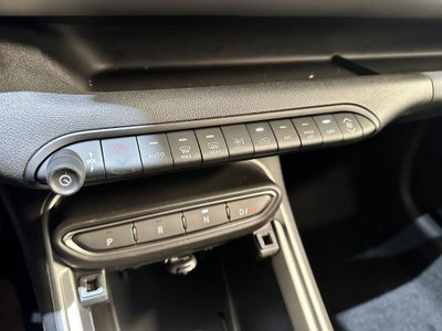 Jeep Avenger 1.2 turbo e-hybrid mhev Summit fwd 110cv edct6 (14)