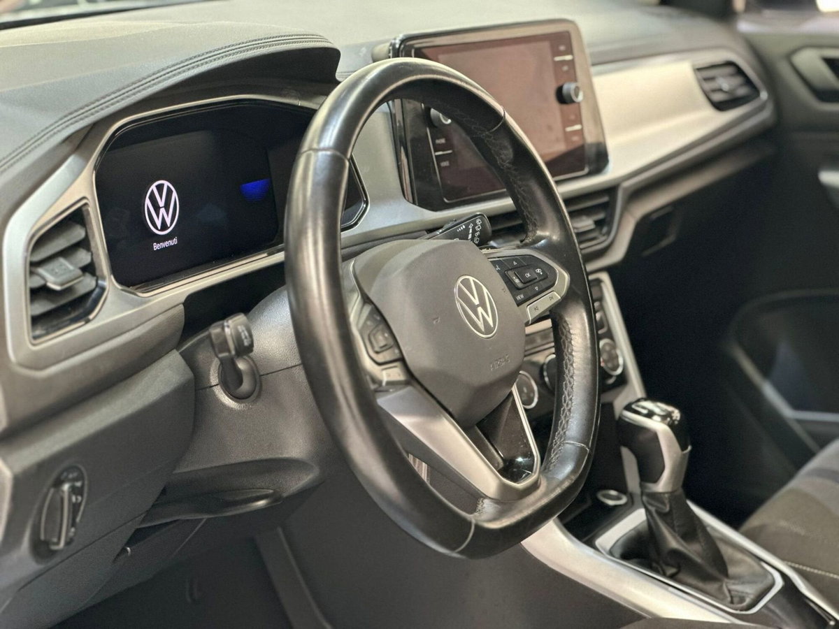 Volkswagen T-Roc 1.5 tsi Life dsg (5)