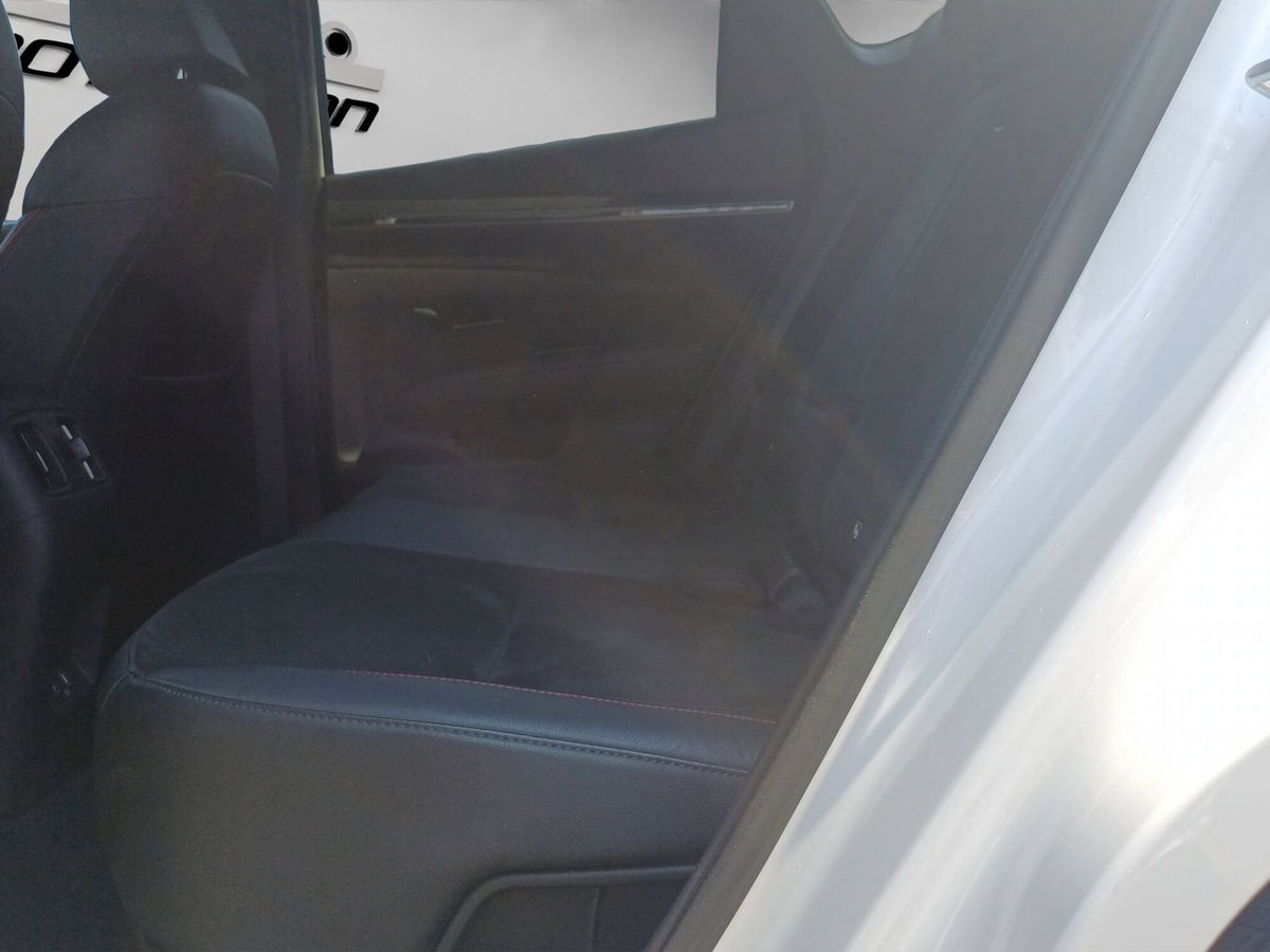 Hyundai Tucson 1.6 hev NLine 2wd auto (11)