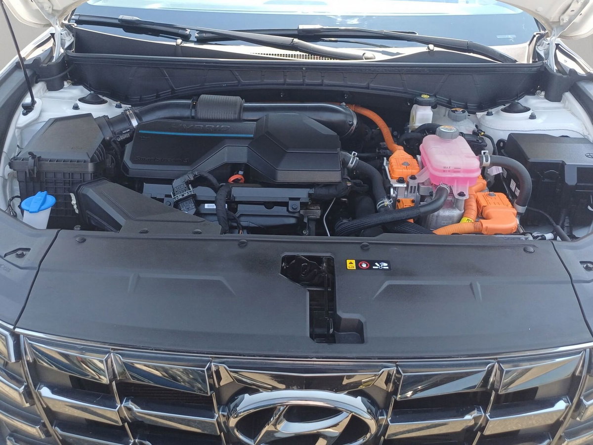 Hyundai Tucson 1.6 hev NLine 2wd auto (13)