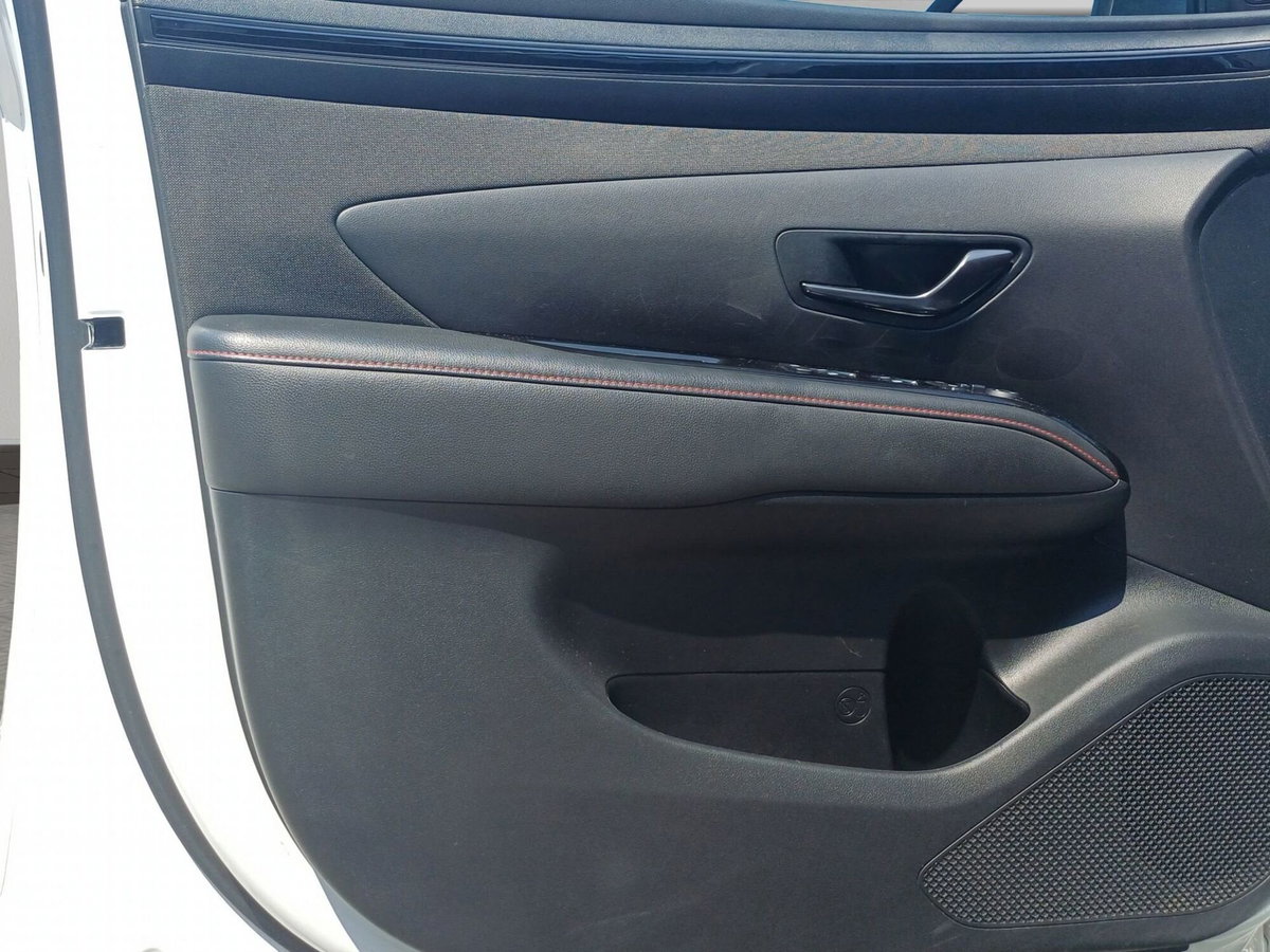 Hyundai Tucson 1.6 hev NLine 2wd auto (7)