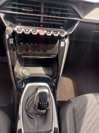 Peugeot 208 PureTech 100 Stop&Start 5 porte Allure (16)