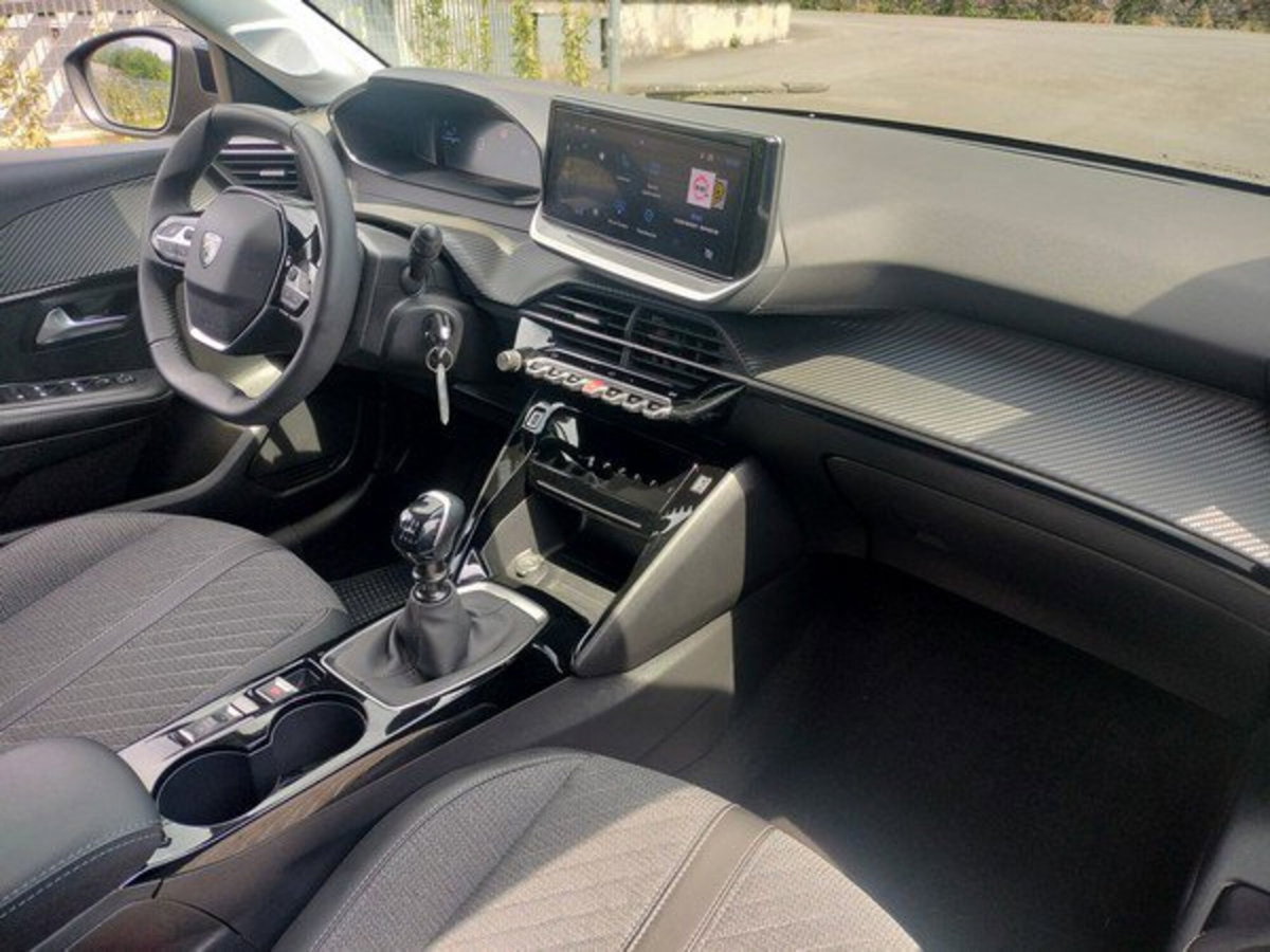 Peugeot 208 PureTech 100 Stop&Start 5 porte Allure (17)