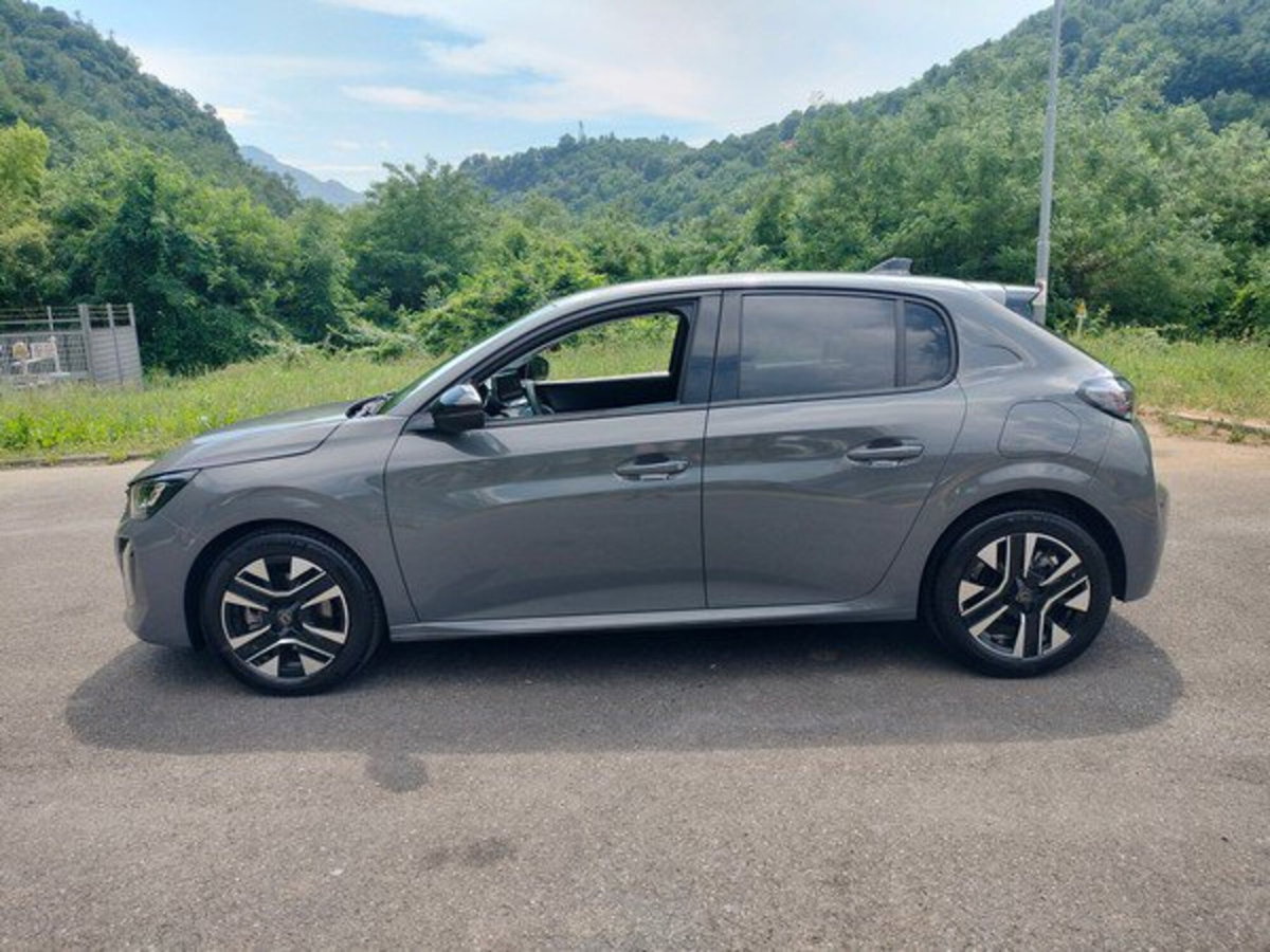 Peugeot 208 PureTech 100 Stop&Start 5 porte Allure (5)