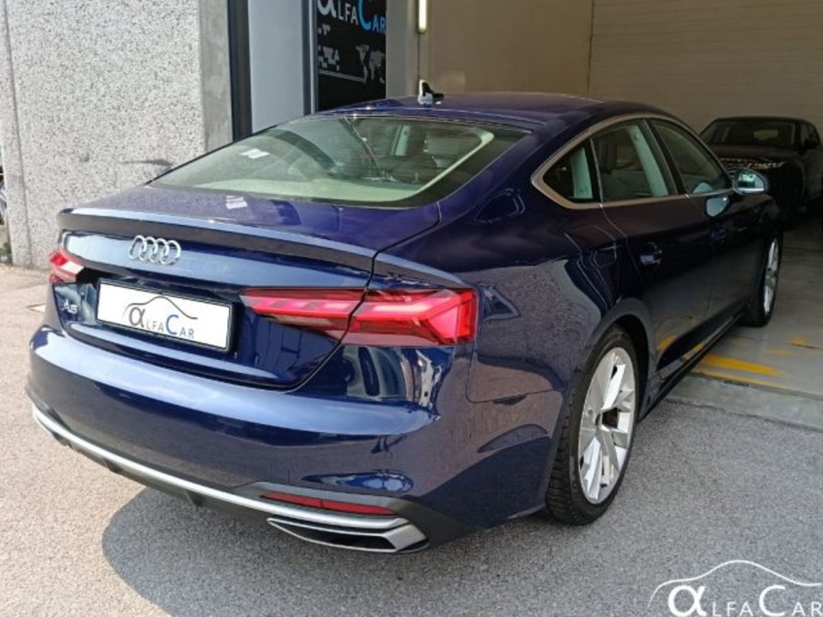 Audi A5 Sportback 40 TFSI S tronic (2)
