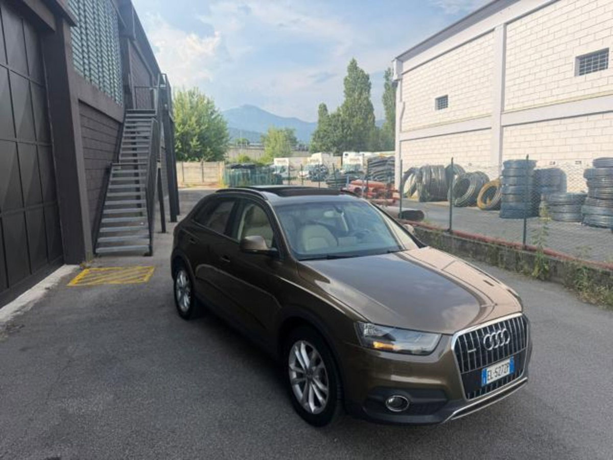 Audi Q3 2.0 TFSI 211CV quattro S tronic (4)