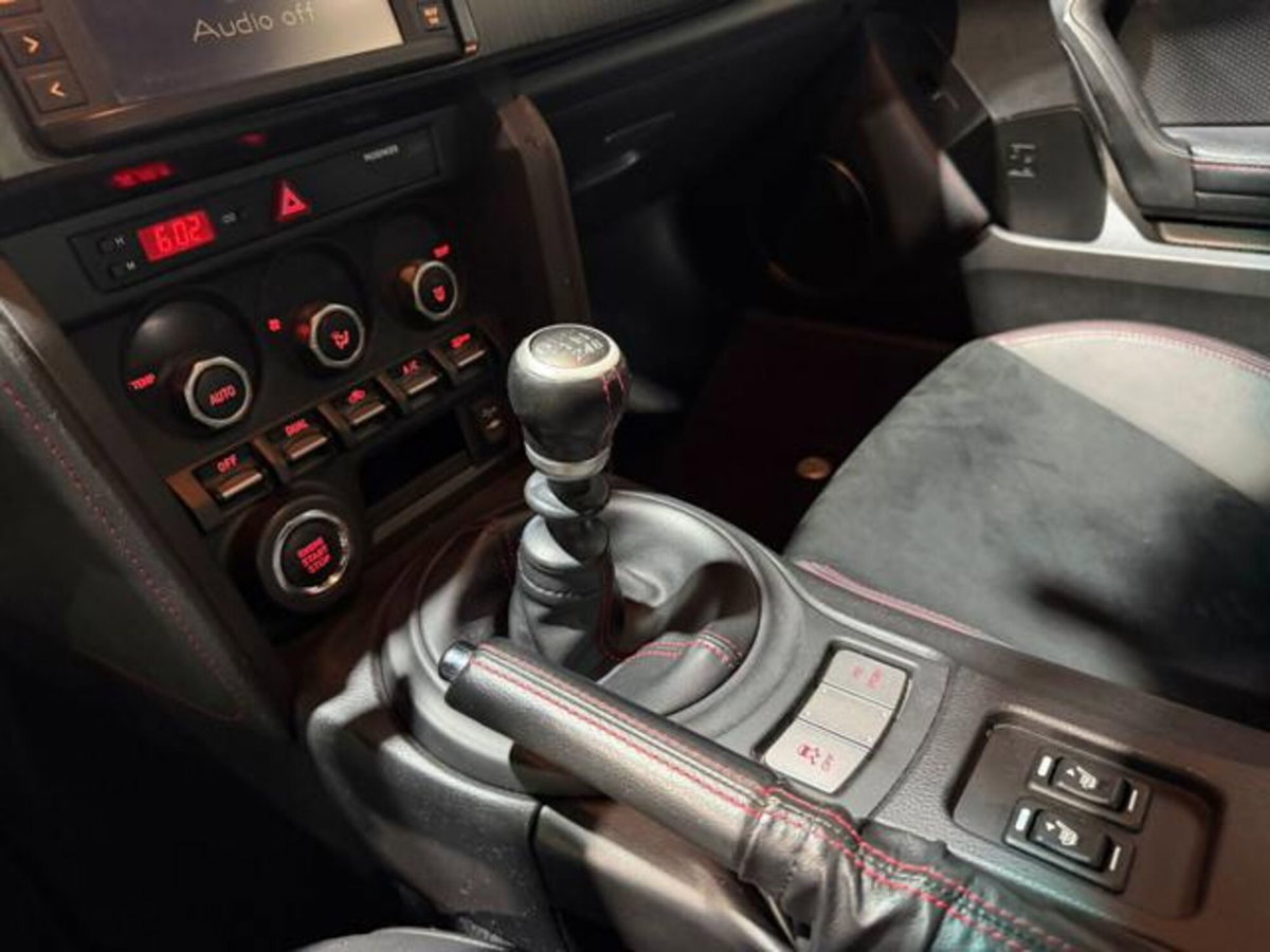 Toyota GT86 2.0 1st Edition (13)