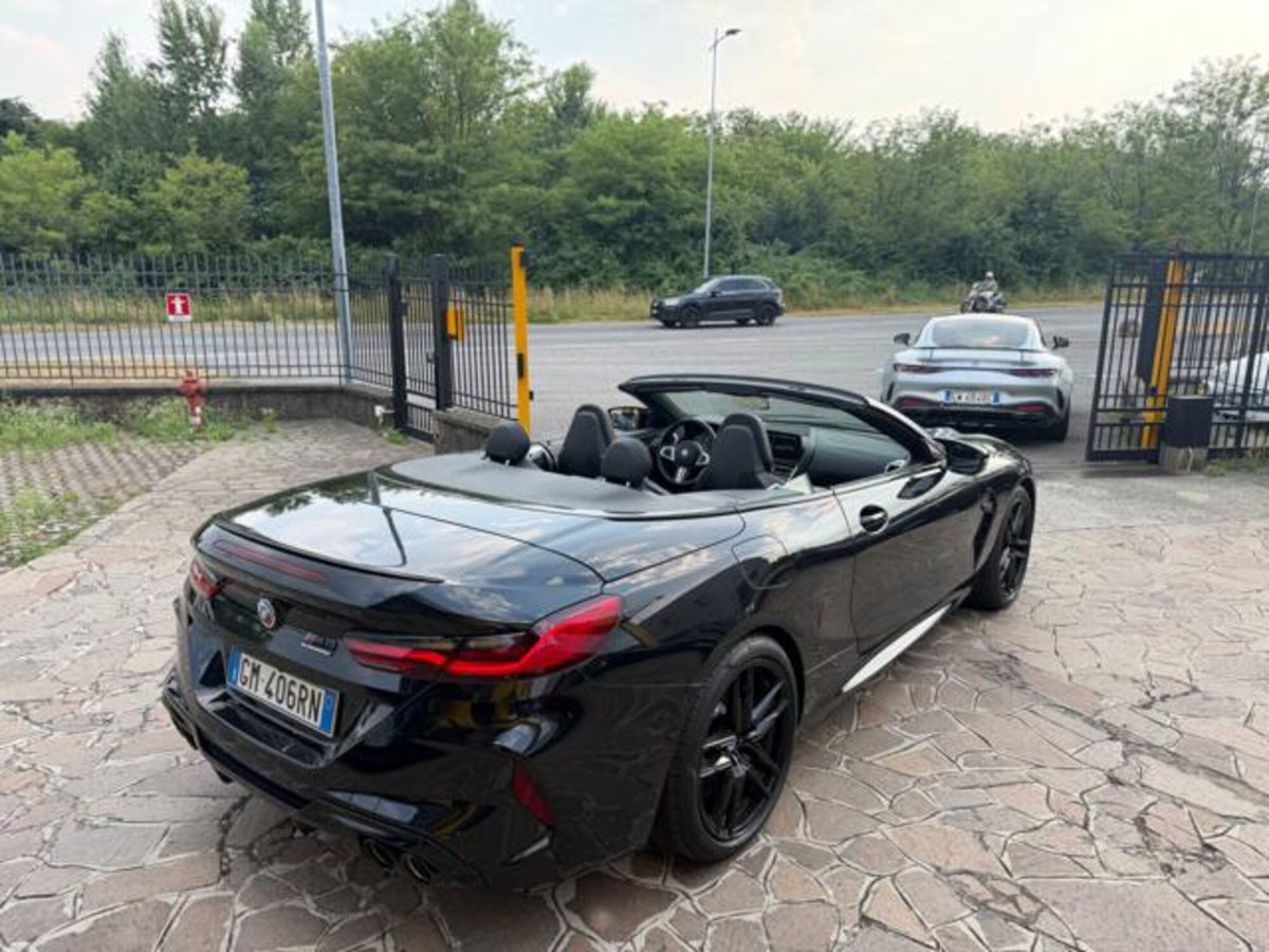 BMW Serie 8 Cabrio M8  Competition (5)