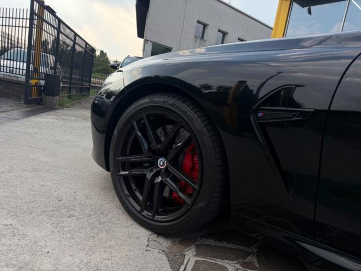 BMW Serie 8 Cabrio M8  Competition (7)