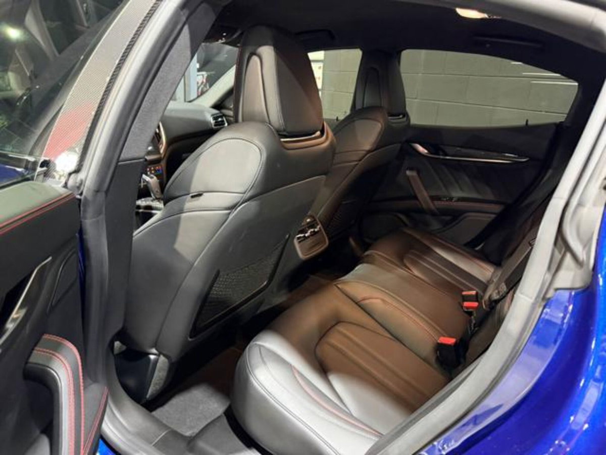 Maserati Ghibli Ghibli V6 Gransport (14)