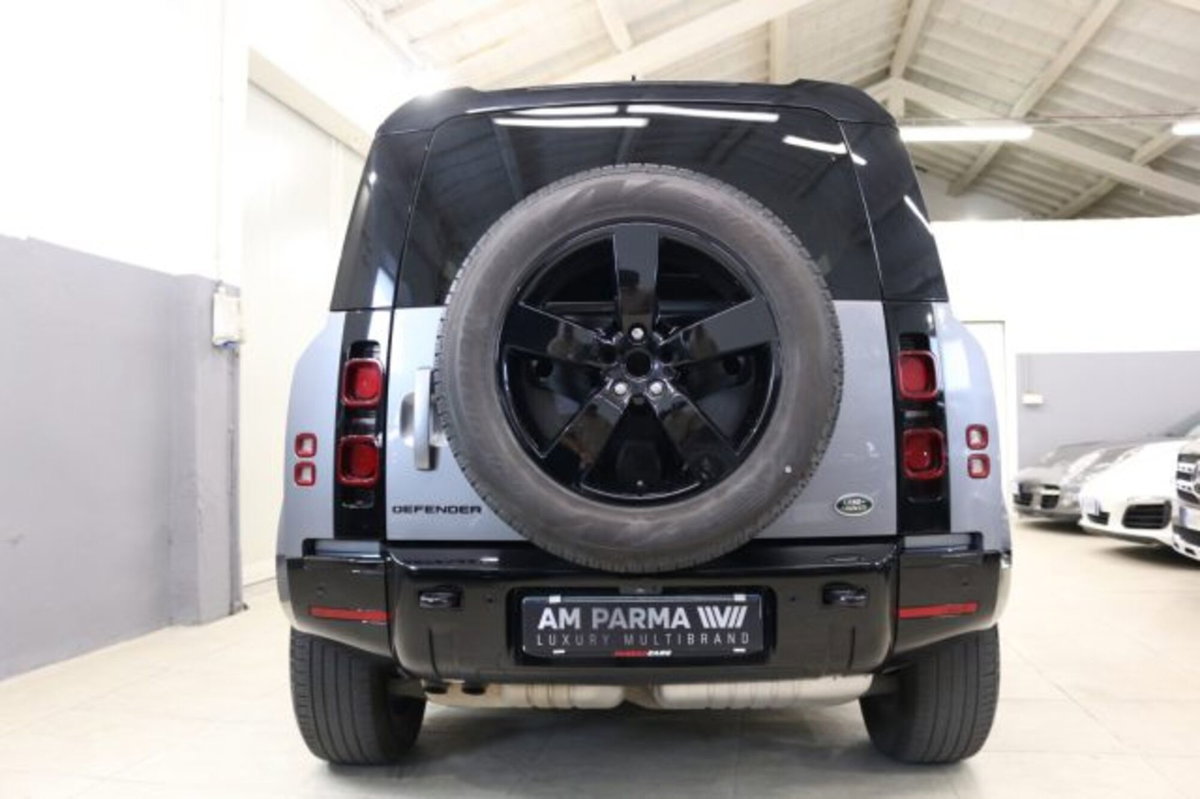 Land Rover Defender 110 3.0d i6 mhev X-Dynamic SE awd 200cv auto (5)