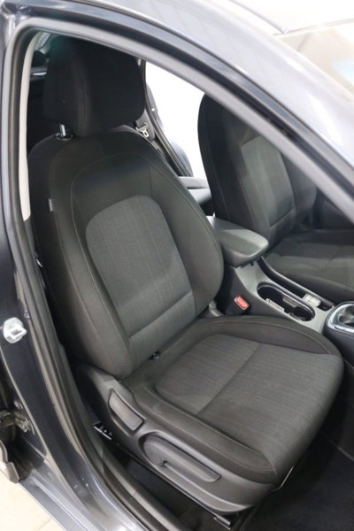 Hyundai Kona 1.6 CRDI Hybrid 48V iMT XTech (10)