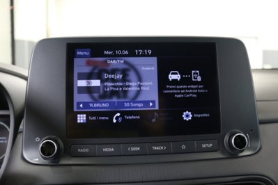 Hyundai Kona 1.6 CRDI Hybrid 48V iMT XTech (14)