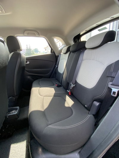 Renault Captur dCi 8V 90 CV Sport Edition2 (14)