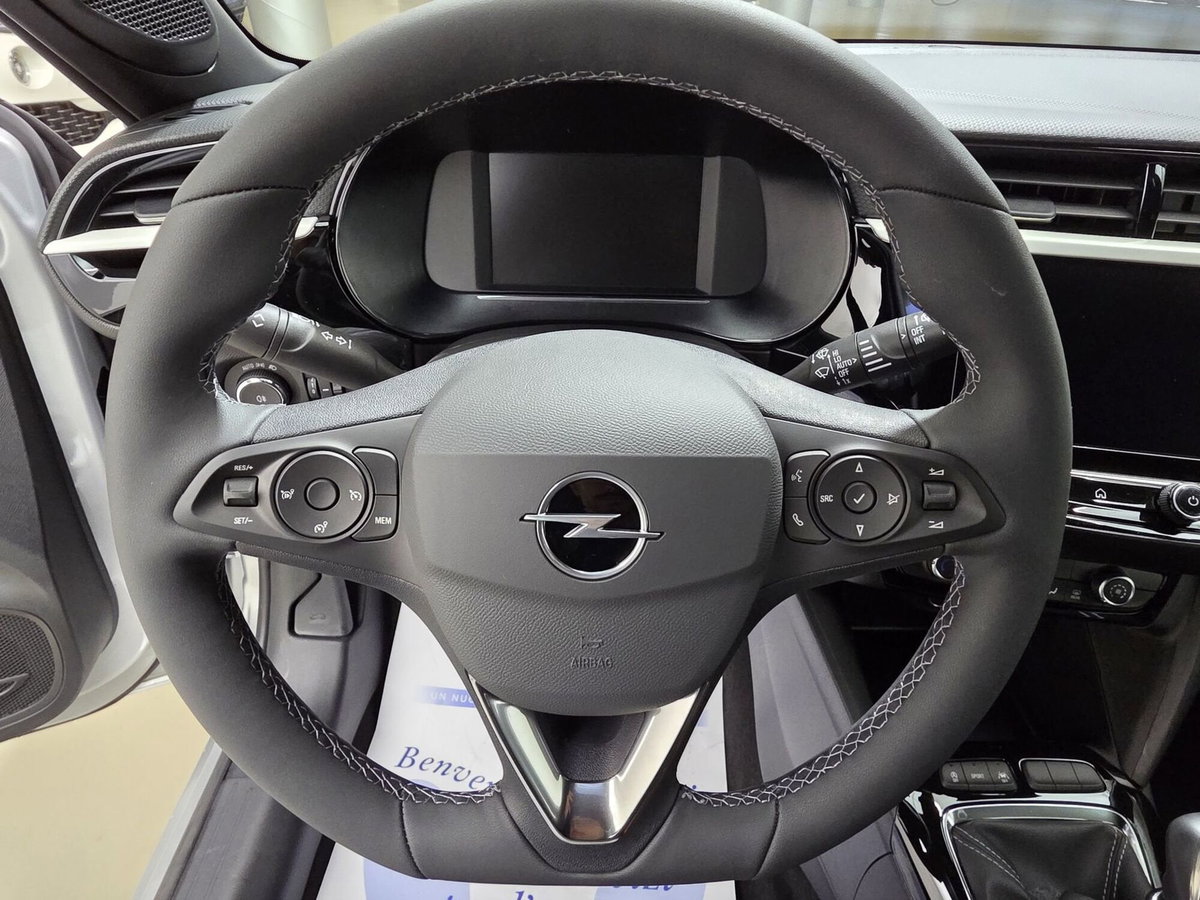 Opel Corsa 1.2 100 CV GS Line (12)