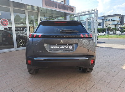 Peugeot 2008 1.2 turbo Allure 100cv (7)