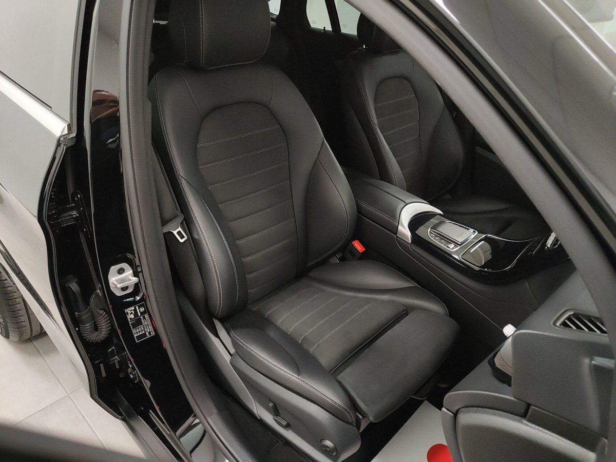 Mercedes-Benz GLC Coupé 220 d 4Matic Coupé Premium (5)