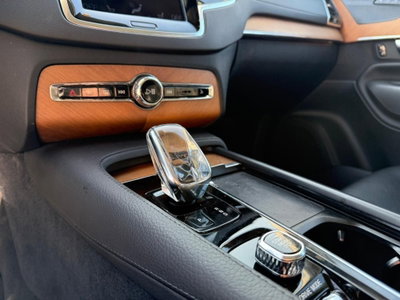 Volvo XC90 T8 Recharge AWD Plug-in Hybrid aut. 7 posti Inscription (20)