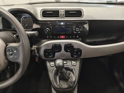 Fiat Panda 1.3 MJT 16V DPF 4x4 Climbing (15)