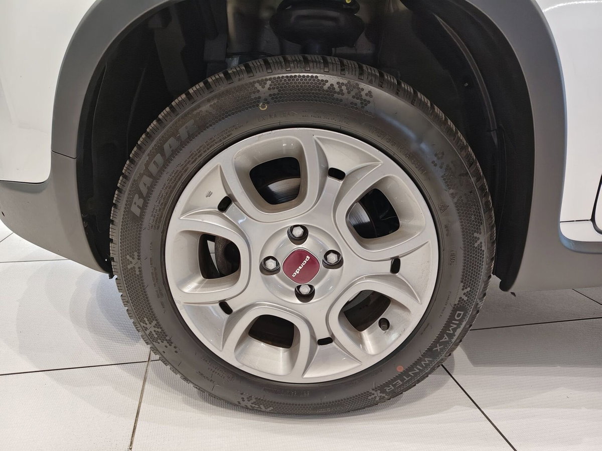 Fiat Panda 1.3 MJT 16V DPF 4x4 Climbing (8)