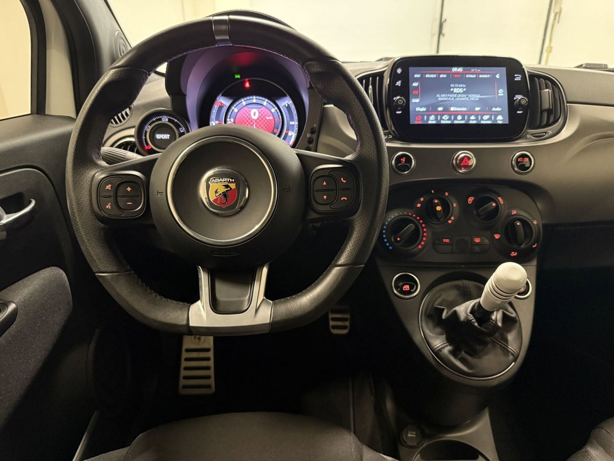 Abarth 595 595 1.4 Turbo T-Jet 165 CV Turismo (4)