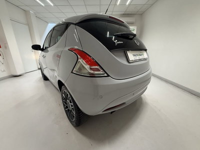 Lancia Ypsilon 1.2 69 CV 5 porte Mya (13)