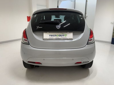 Lancia Ypsilon 1.2 69 CV 5 porte Mya (14)