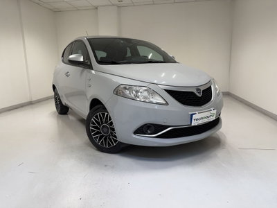 Lancia Ypsilon 1.2 69 CV 5 porte Mya (2)