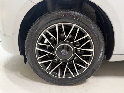 Lancia Ypsilon 1.2 69 CV 5 porte Mya (9)