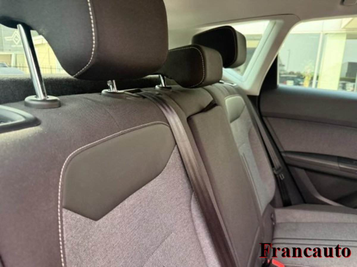 SEAT Ateca 1.5 EcoTSI DSG Business (8)