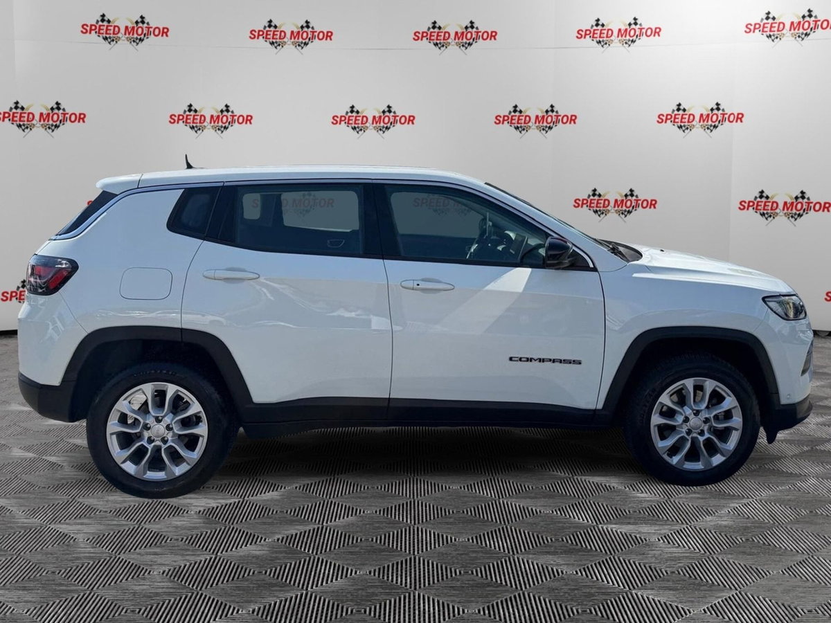 Jeep Compass 1.5 turbo t4 mhev Altitude 2wd 130cv dct (3)