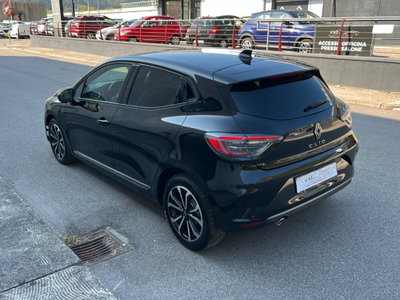 Renault Clio 1.0 tce Techno 90cv (7)