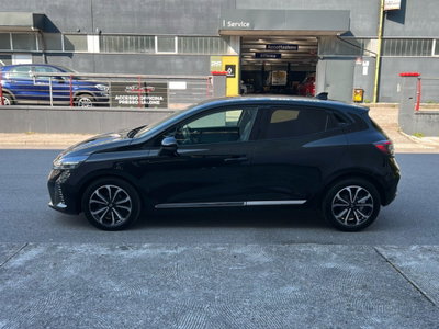 Renault Clio 1.0 tce Techno 90cv (8)