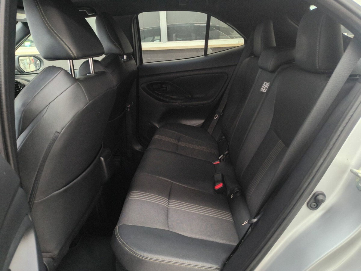 Toyota Yaris Cross 1.5 Hybrid 5p. E-CVT Adventure (10)