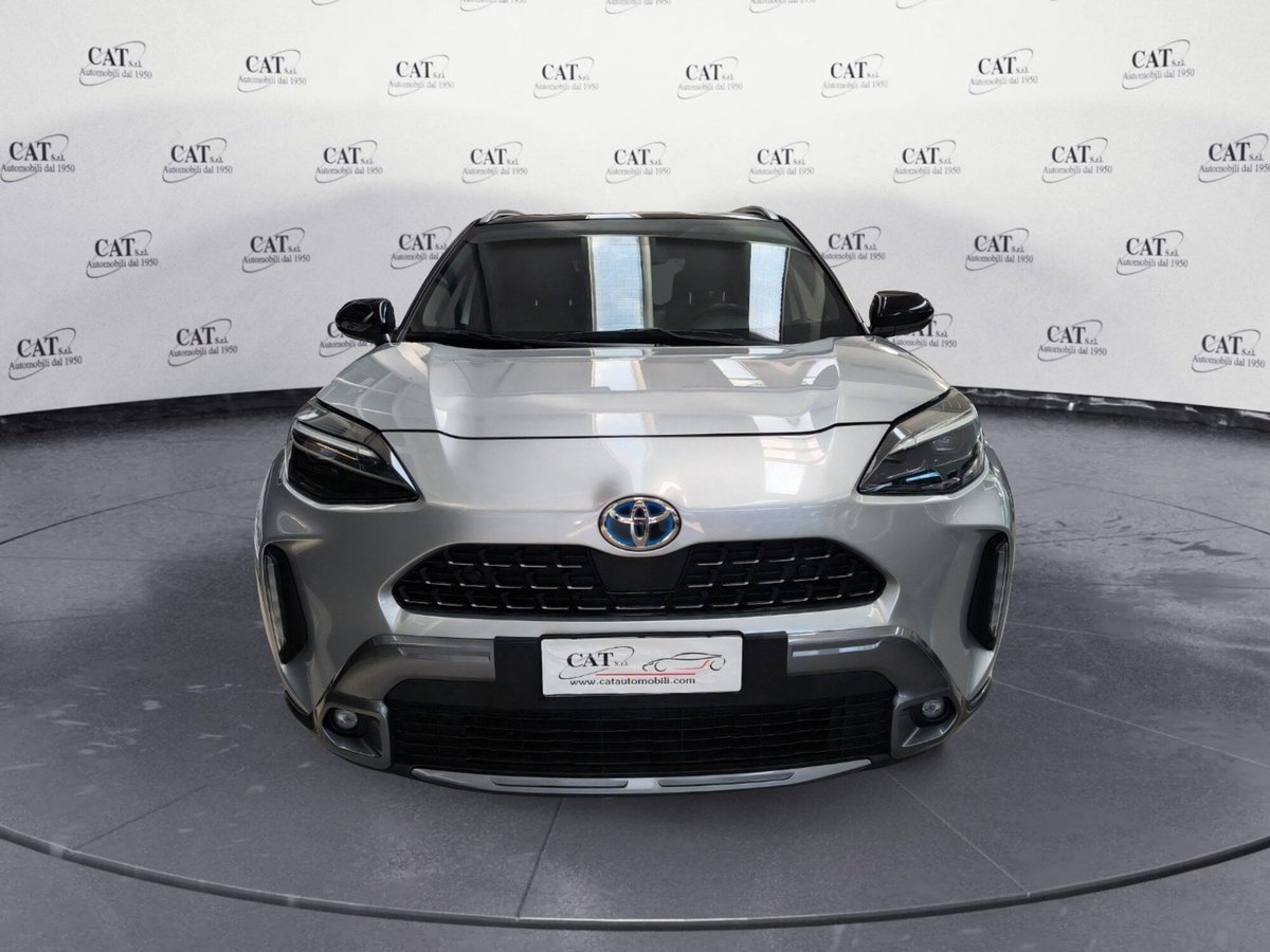 Toyota Yaris Cross 1.5 Hybrid 5p. E-CVT Adventure (2)