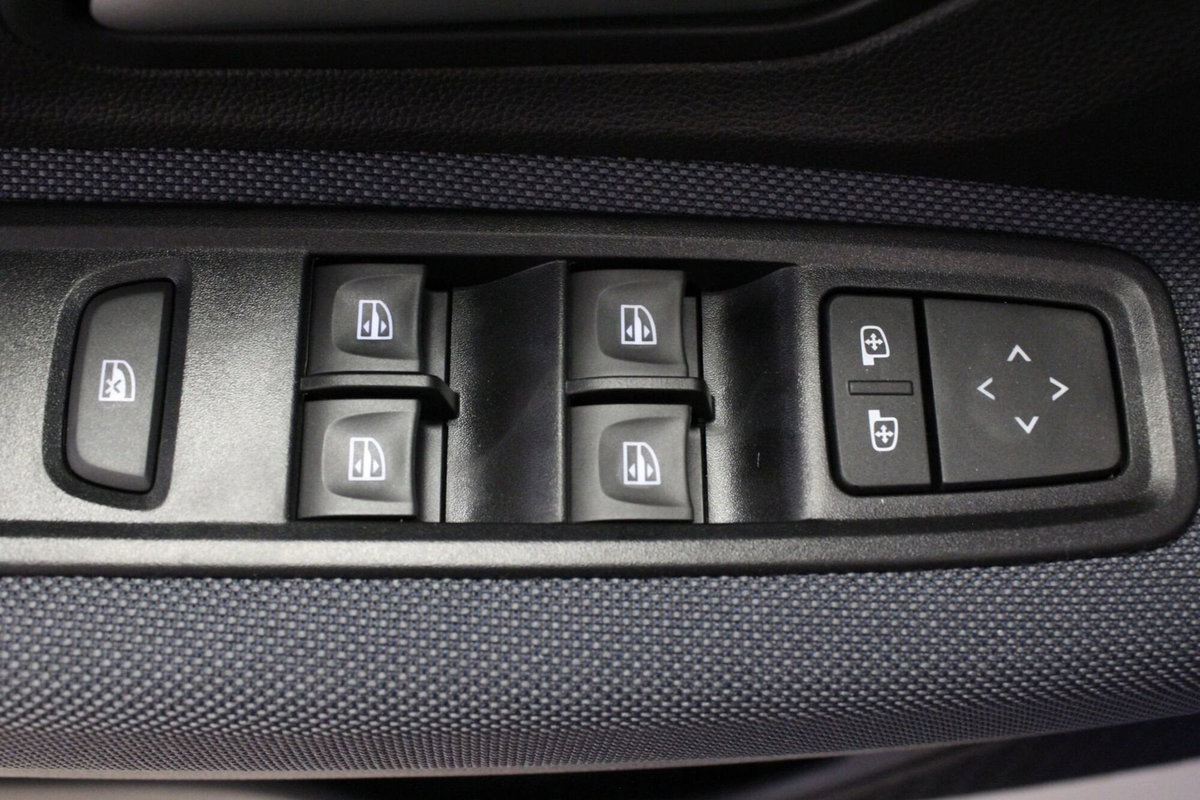 Dacia Sandero Stepway 1.2 Eco-G Expression 120cv auto (10)