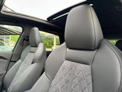 Audi Q5 Sportback 2.0 tdi mhev+ Launch Edition S line quattro 204cv s-tronic (11)
