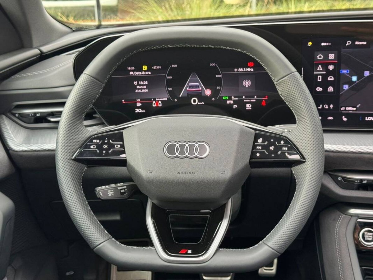 Audi Q5 Sportback 2.0 tdi mhev+ Launch Edition S line quattro 204cv s-tronic (8)