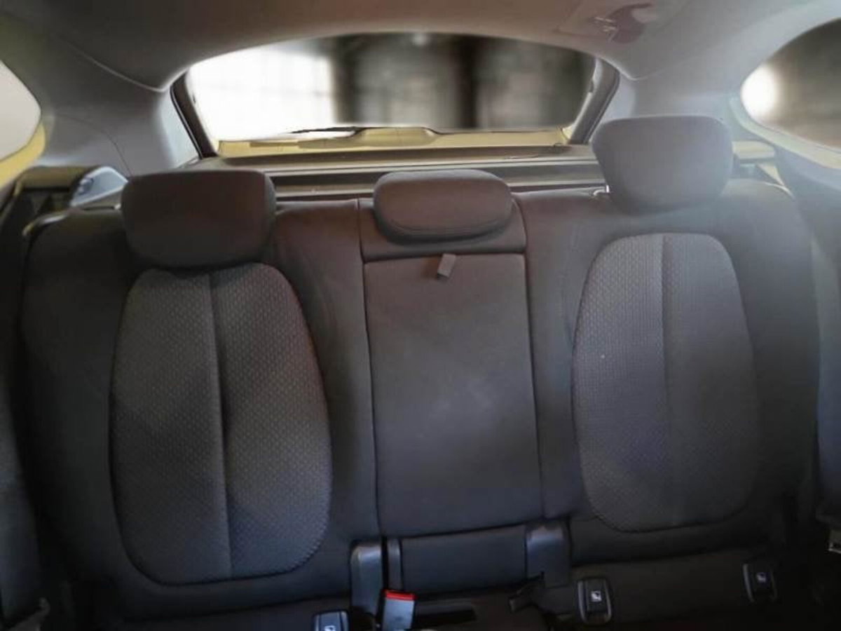 BMW X1 sDrive 18d Msport (8)