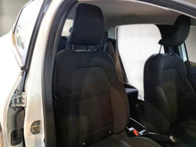 Renault Clio TCe 90 CV 5 porte Equilibre (7)