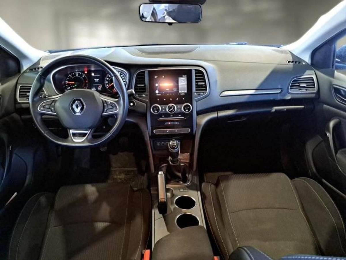 Renault Mégane Sporter Blue dCi 115 CV Business (5)