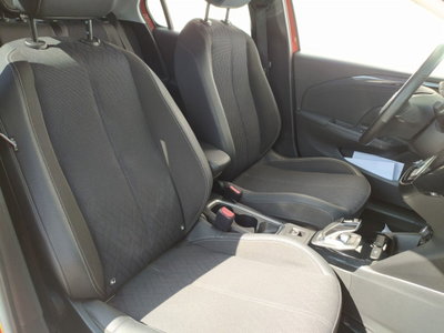 Opel Corsa-e 5 porte Elegance (12)
